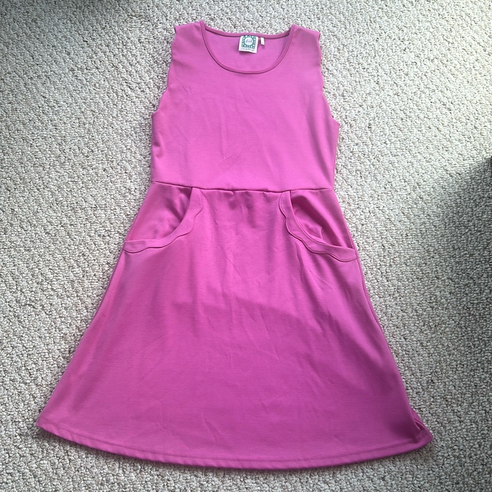 Vfish pink sundress scalloped edged sleeves and pockets